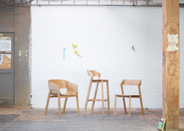 TON Пять стульев с выставки Salone Internazionale del Mobile (фото 3)