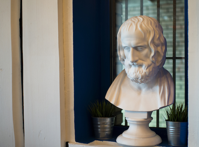 Приди и возьми: новый ресторан Molon Lave на Большой Грузинской (фото 7)