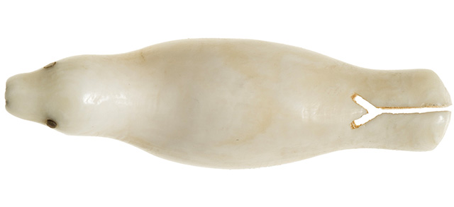 Пуговицы как высокое искусство: выставка в парижском Les Arts Décoratifs (фото 1)