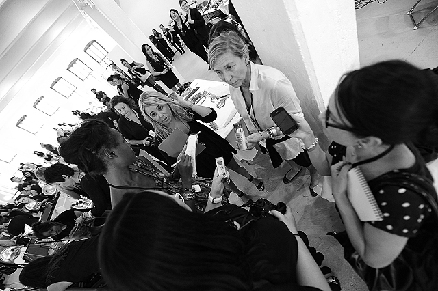 Главные стилисты по прическам на неделях моды (фото 4)