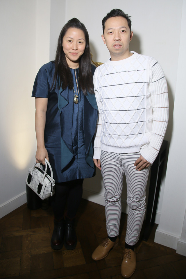 Кэрол Лим и Умберто Леон Прием The Wall Street Journal в честь Дарьи Жуковой в Париже (фото 18)