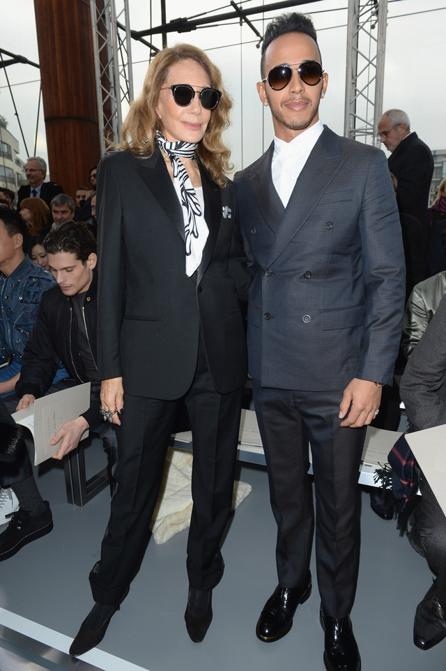 Кейт Мосс на мужском показе Louis Vuitton в Париже (фото 7)