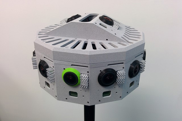 Виртуальная реальность в съемках ELLE US (фото 1)