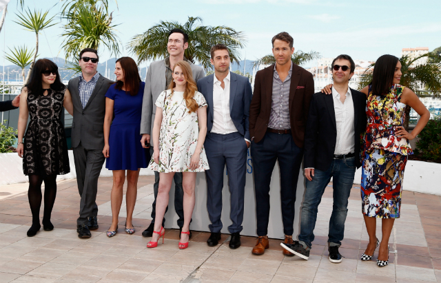 Команда фильма "Пленница" Райан Рейнольдс, Мирей Инос и Розарио Доусон на фотоколле "Пленницы" (фото 3)