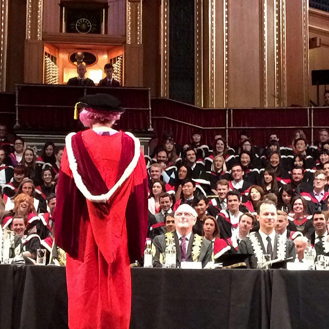Альбер Эльбаз получил докторскую степень Royal College оf Art (фото 4)