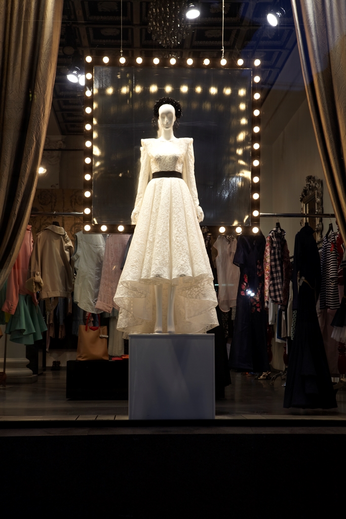 Лучшие витрины мира: Podium Concept Store (фото 1)