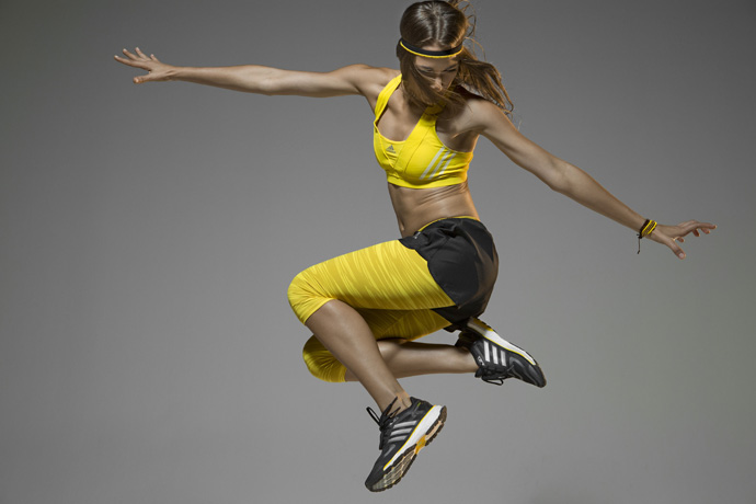 Новая модель кроссовок adidas Boost (фото 1)