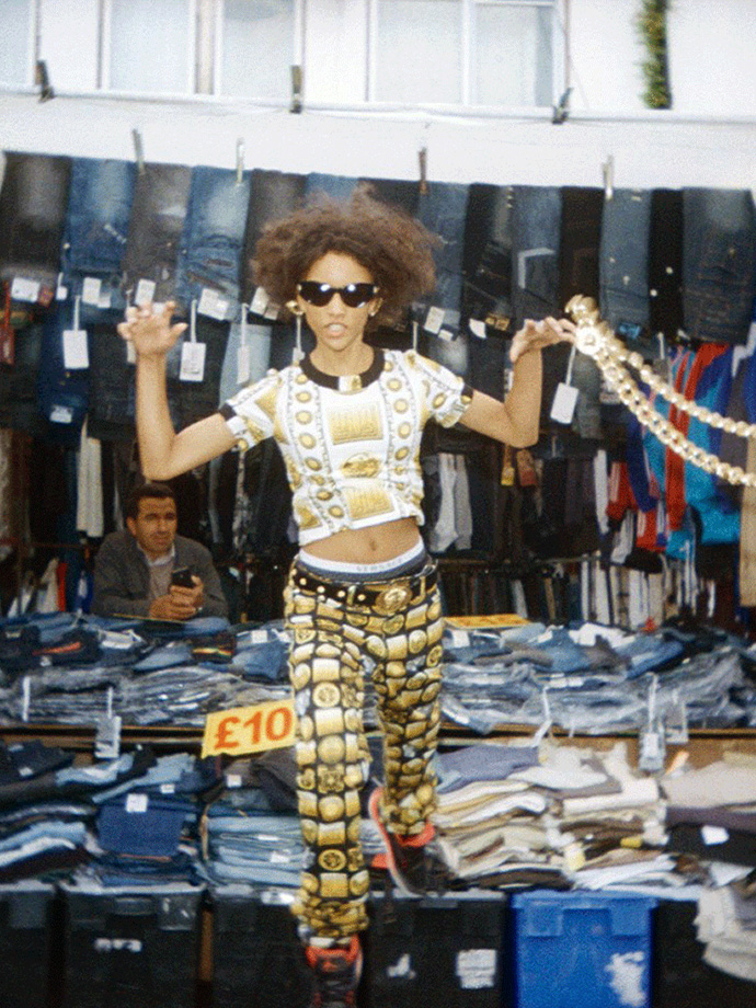 Versace раскрывает подробности сотрудничества с M.I.A. (фото 2)