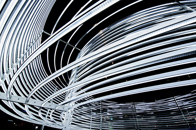 Проект "Светящиеся линии" Асифа Хана в Мельбурне (фото 3)