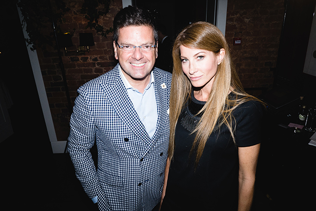 Константин Андрикопулос и Ольга Цыпкина Гости открытия бутика Jimmy Choo (фото 19)