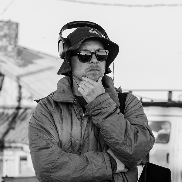 «Создавать Вселенную в себе и вокруг себя»: режиссер Антон Мамыкин — о фильме «Космос засыпает»