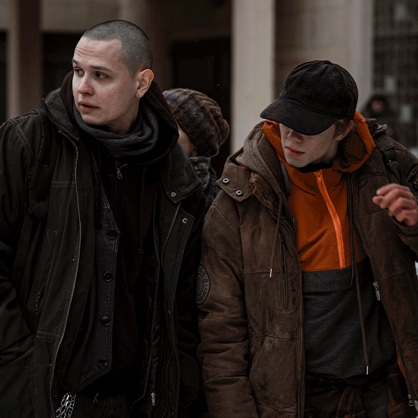 «Американская история любви» и «Клиника»: какие сериалы смотреть в феврале