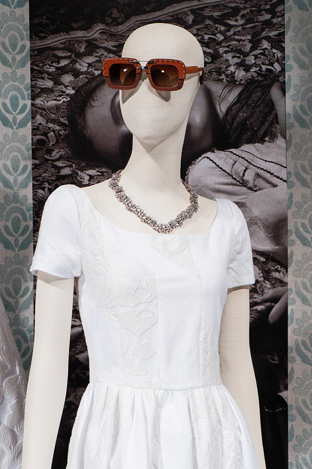 Prada создали капсульную коллекцию платьев Spring Package (фото 4)