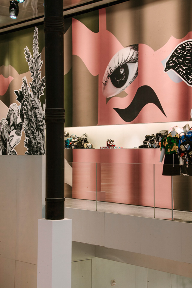 Сюрприз от Prada: часть осенней коллекции появилась в продаже (фото 3)