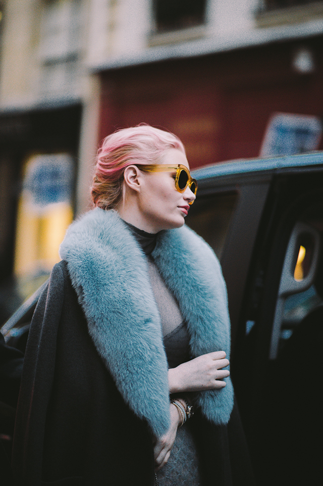 Неделя высокой моды в Париже, весна 2016: street style. Часть 3 (фото 6)