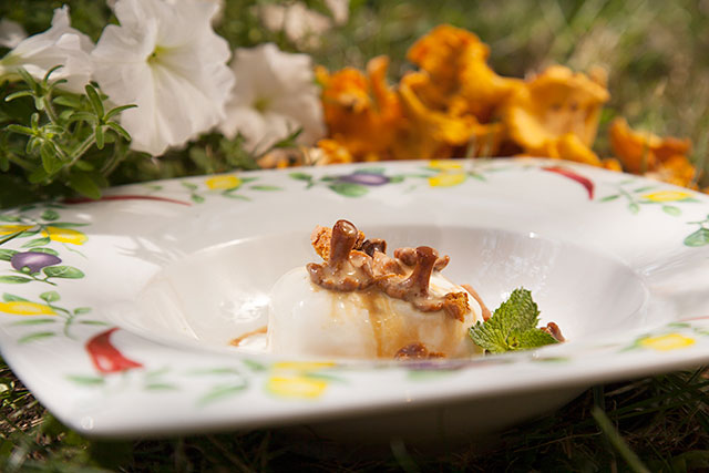 Сезон лисичек: 12 необычных блюд с летними грибами (фото 7)