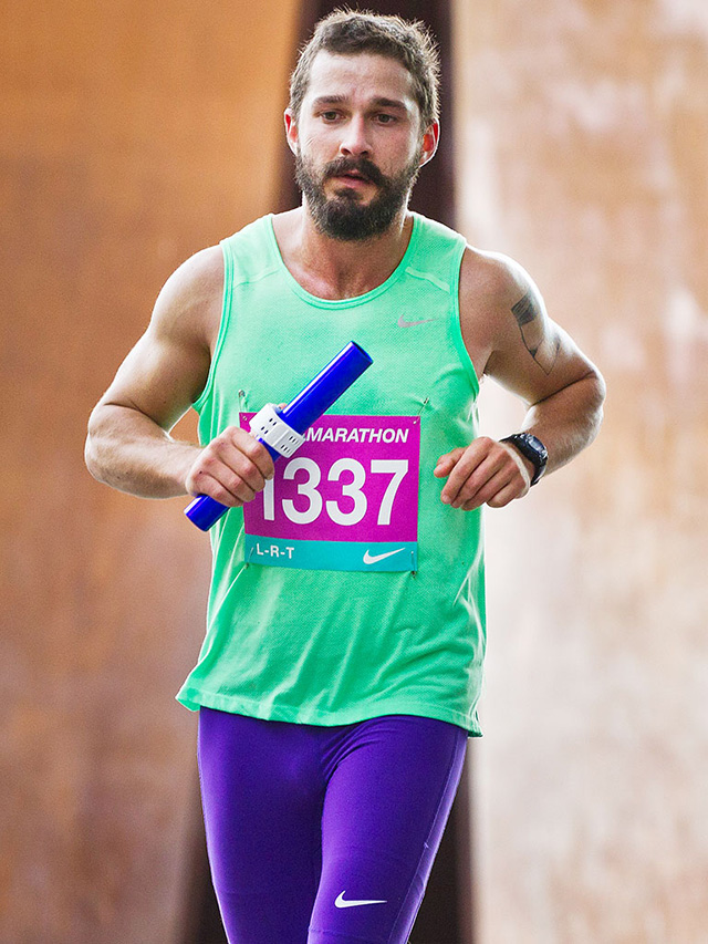 Шайа ЛаБаф 144 раза оббежал Городской музей Амстердама (фото 2)