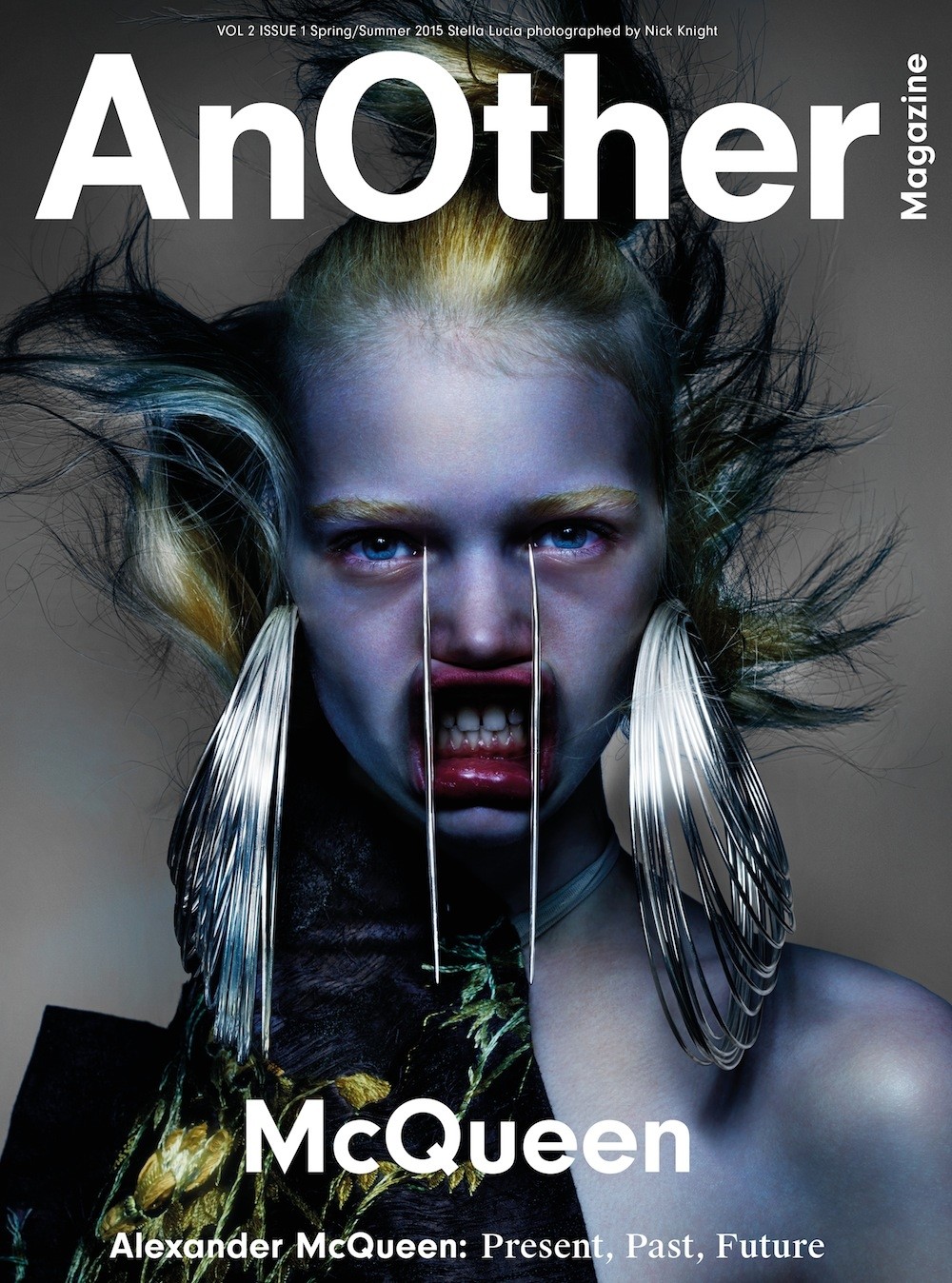 Рианна и Леа Сейду отдали дань памяти Александра МакКуина (фото 1)