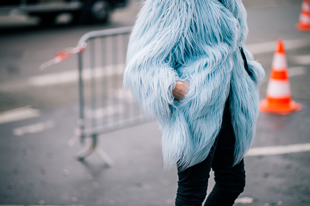 Неделя высокой моды в Париже, весна 2016: street style. Часть 2 (фото 15)