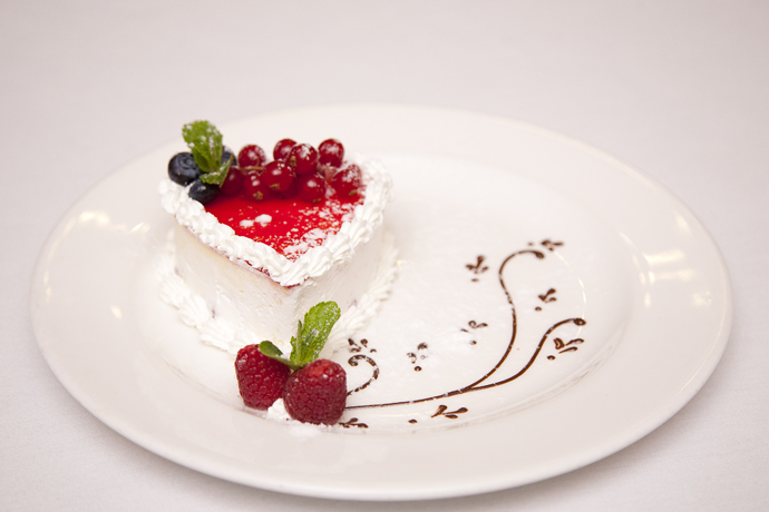 торт сердце эсмеральды торт сердце эсмеральды