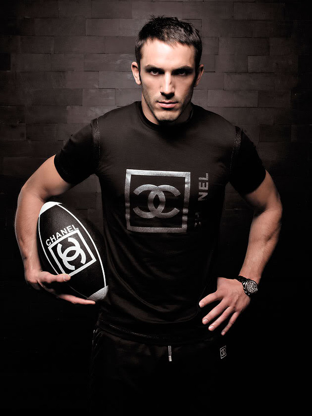 Рекламная кампания Chanel Sport весна-лето 2007 Мужчина месяца: Себастьян Жондо (фото 1)
