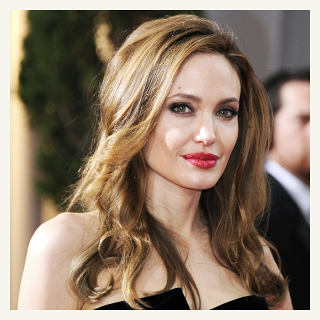 Анджелина Джоли