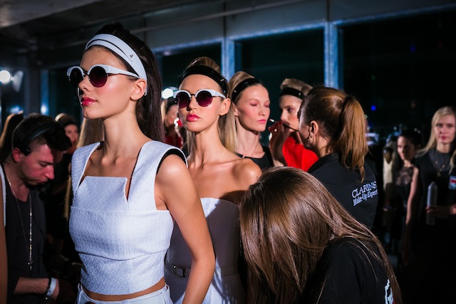 Назад в 1940-е: образы на показе Игоря Чапурина (фото 6)