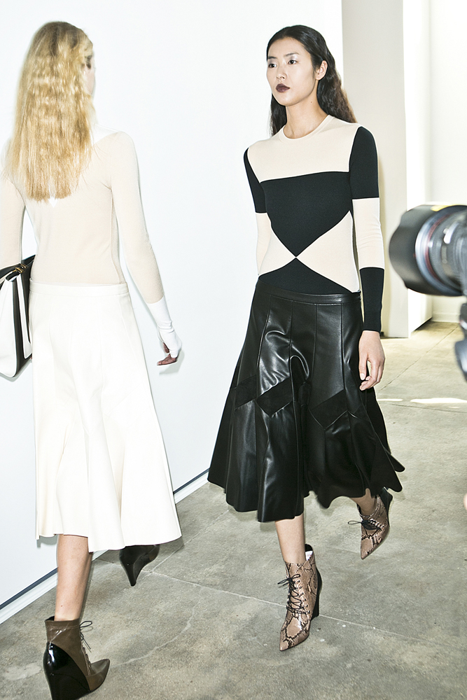 Мастер-класс Тома Пешо для показа Derek Lam (фото 5)