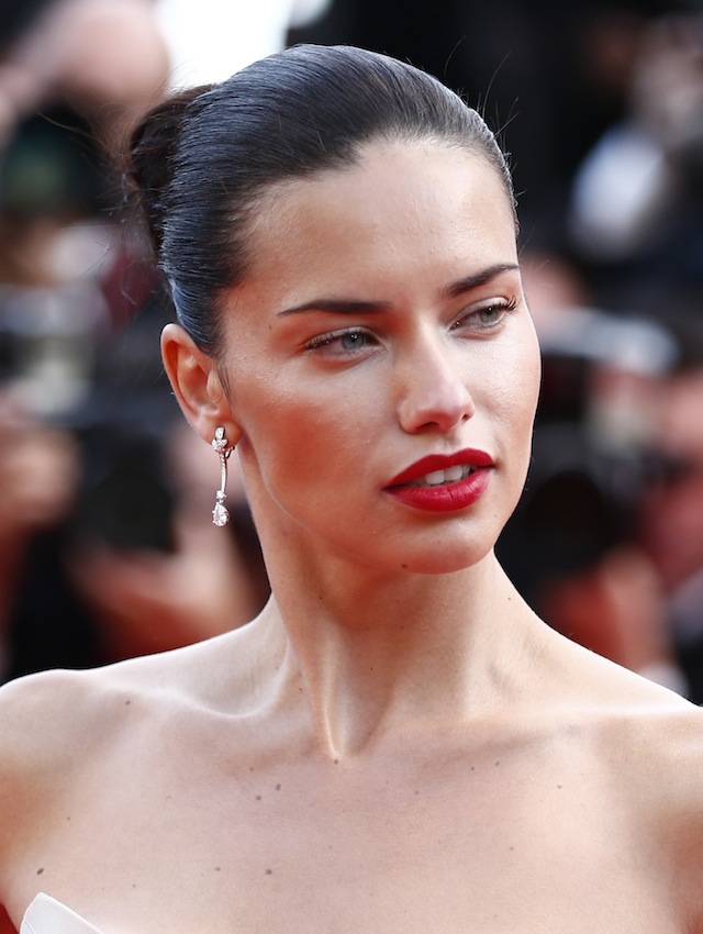 Адриана Лима Канны-2014: лучшие бьюти-образы (фото 4)