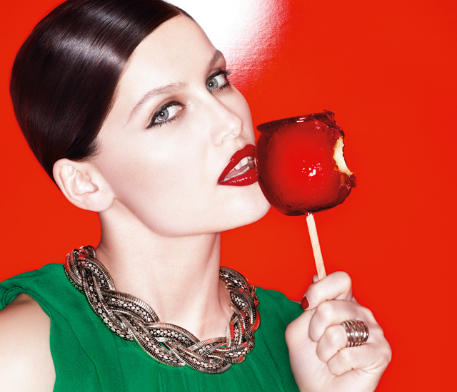 Летиция Каста Летиция Каста