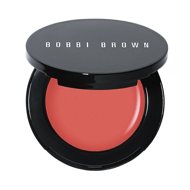 Два в одном: для губ и скул (фото 5)