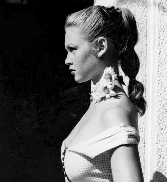 Бриджит Бардо