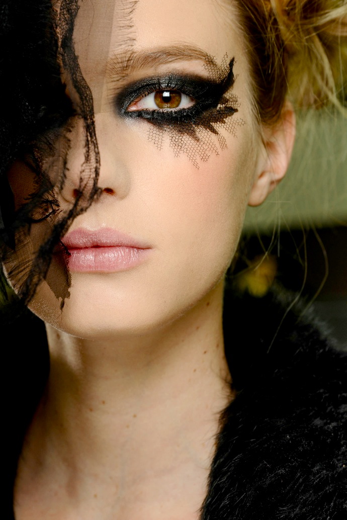 Готические феи на показе Chanel Couture (фото 6)