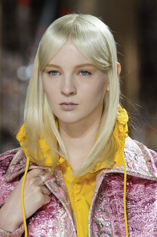 Красота в деталях: Valentino, Louis Vuitton, Miu Miu (фото 6)