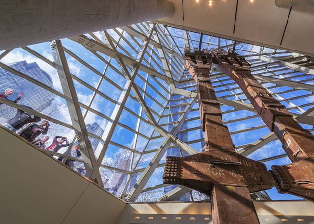 Мемориал September 11 открывается сегодня в Нью-Йорке (фото 2)