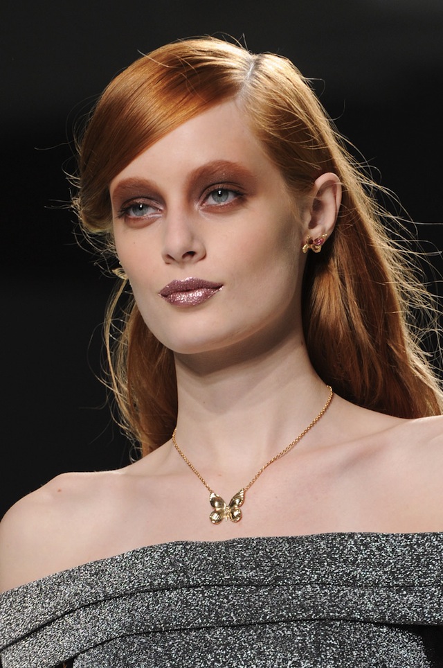 Красота в деталях: образы с показа Rodarte (фото 2)