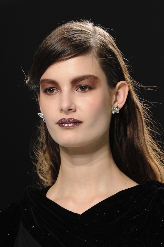 Красота в деталях: образы с показа Rodarte (фото 4)