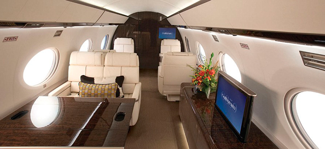 Из Парижа в Москву за 2 часа: самый быстрый чартерный самолет (фото 2)