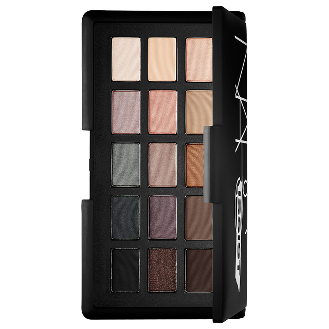 На все случаи жизни: пять многоцветных палеток (фото 1)