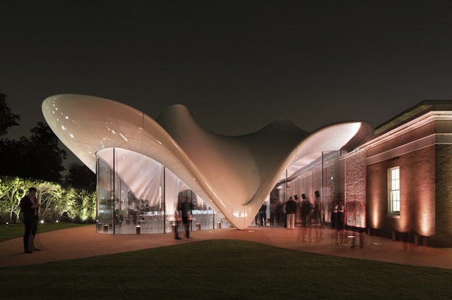 Comme des Garçons выпустили аромат для галереи Serpentine (фото 1)