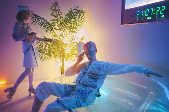 Неон и люди будущего в съемке Turbo_Yulia (фото 2)