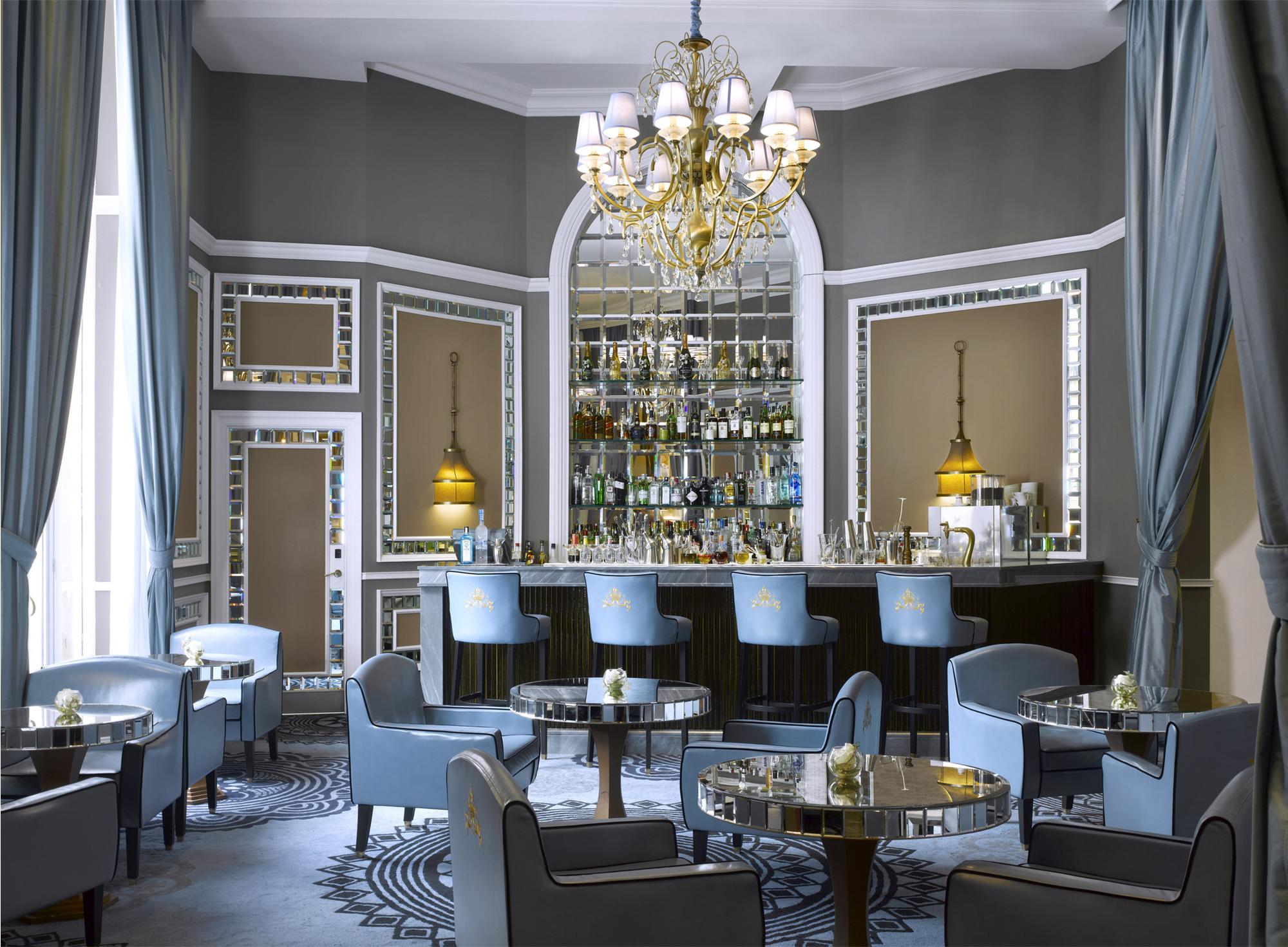 Новый дизайн отеля Hotel Maria Cristina (фото 7)