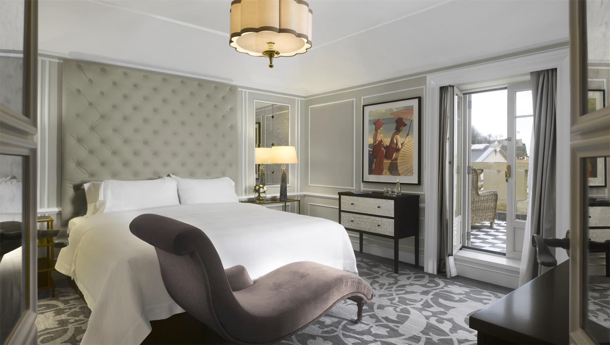 Новый дизайн отеля Hotel Maria Cristina (фото 3)