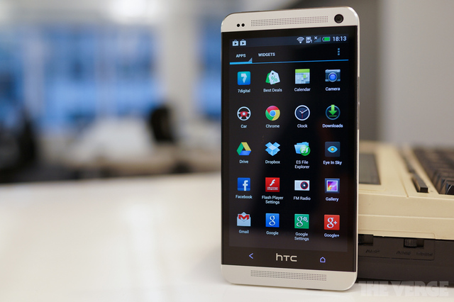 HTC представили новый смартфон One Max (фото 3)