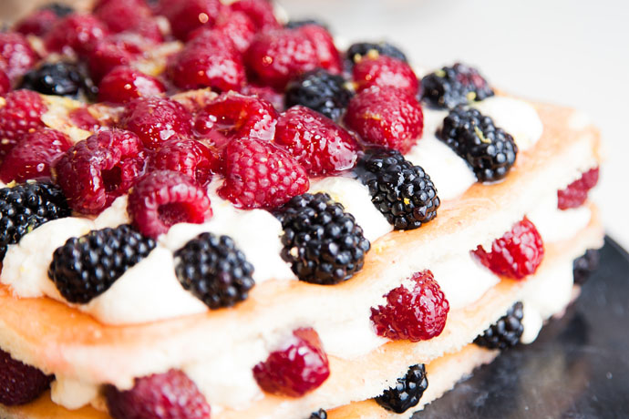 Новые десерты в ресторанах Correa's (фото 1)