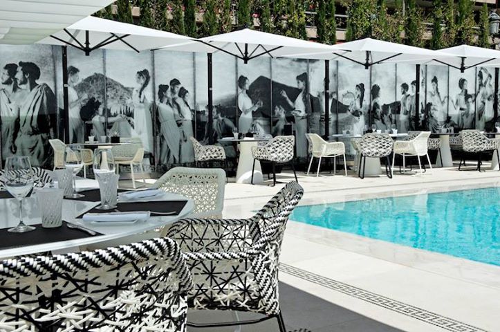 Карл Лагерфельд – дизайнер кафе Odyssey в Монако (фото 2)