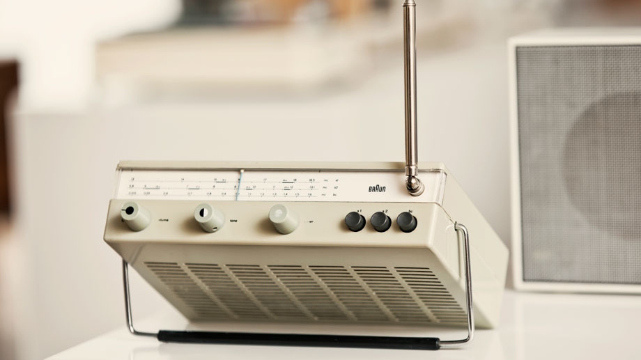 Коллекция техники Braun в бутике Paul Smith (фото 1)
