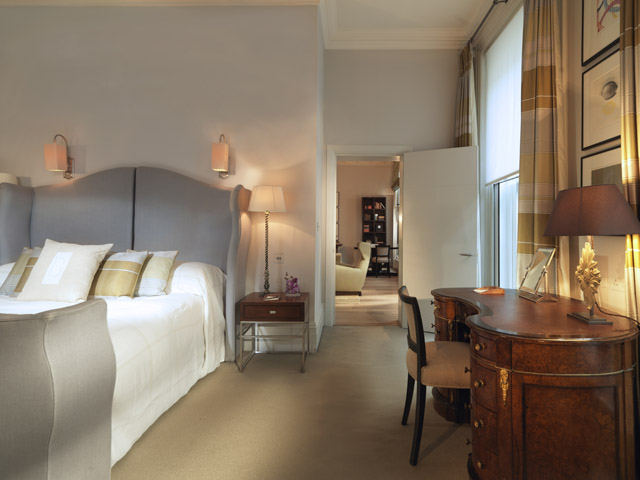 Почему вам нужно побывать в лондонском отеле Brown's? (фото 11)