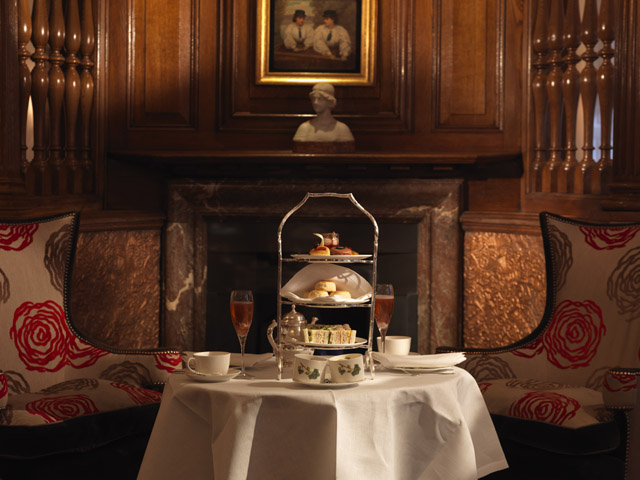 Почему вам нужно побывать в лондонском отеле Brown's? (фото 14)