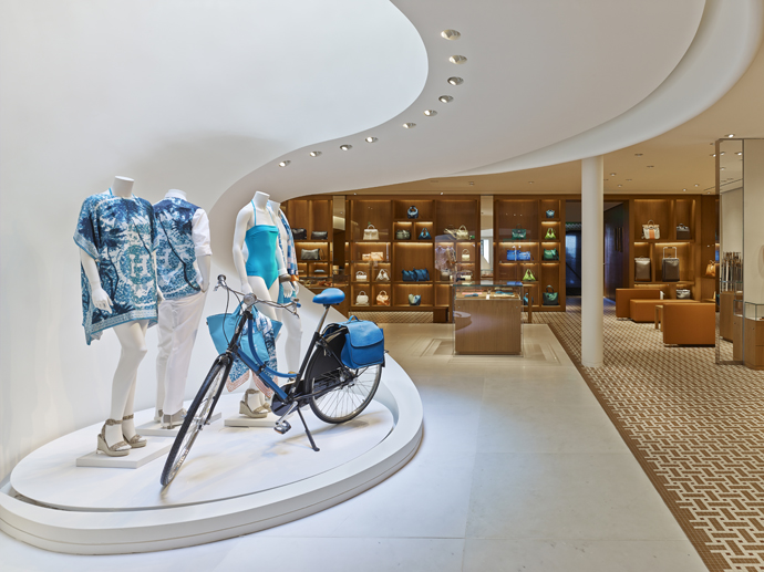 Обновленный бутик Hermes в Беверли-Хиллз (фото 4)